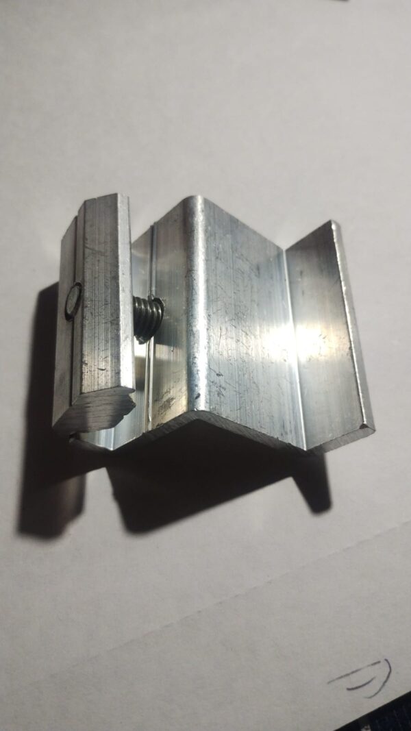 Clamp medio /panel 35mm + tuerca + bulon - Imagen 3